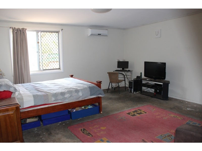 33 Cypress Street, Rangeway WA 6530