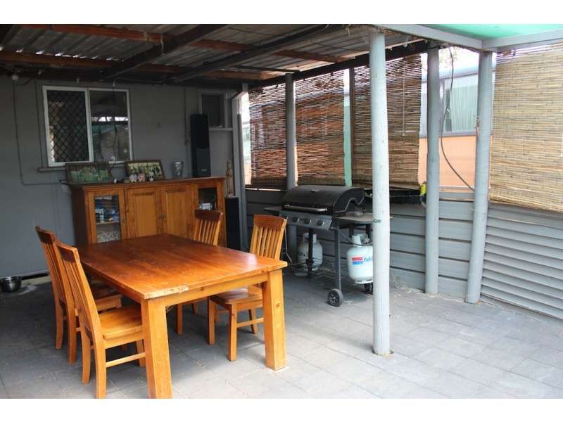 33 Cypress Street, Rangeway WA 6530