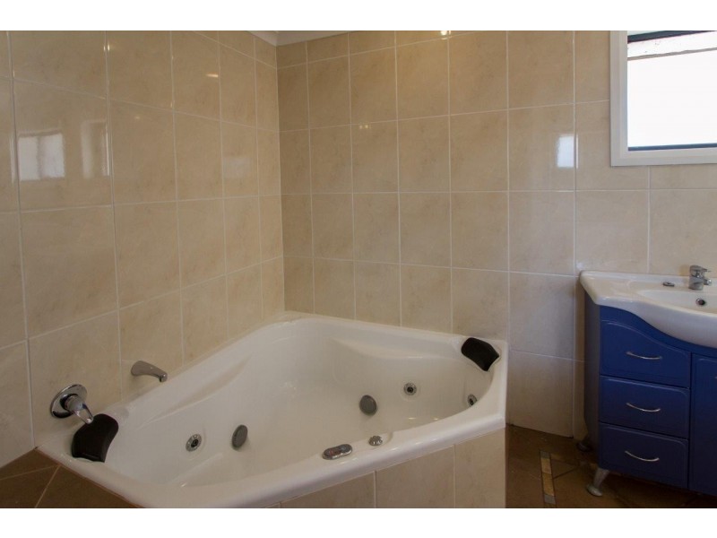 17 Bosley Street, Sunset Beach WA 6530