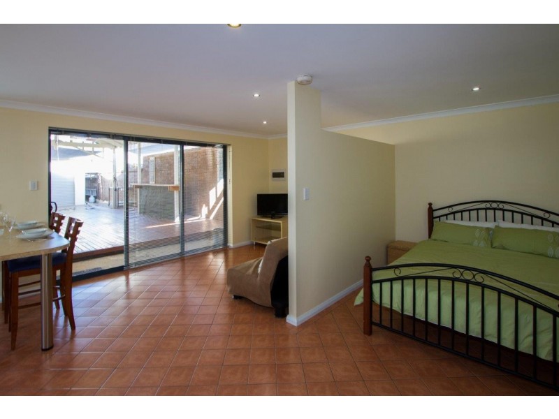 17 Bosley Street, Sunset Beach WA 6530