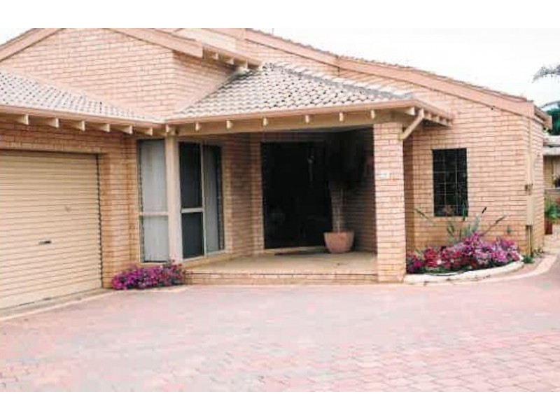 22 Eastern Road, Geraldton WA 6530