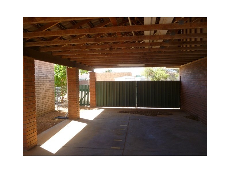 5 Lockyer Road, Tarcoola Beach WA 6530