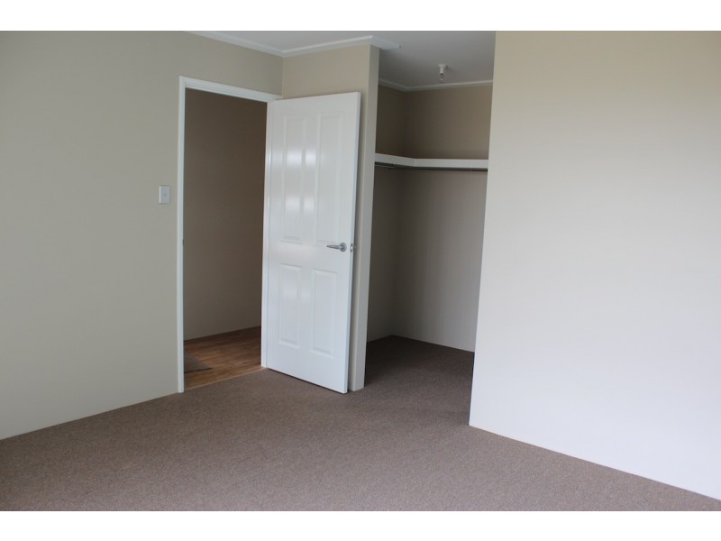 8 Donegal Street, Utakarra WA 6530