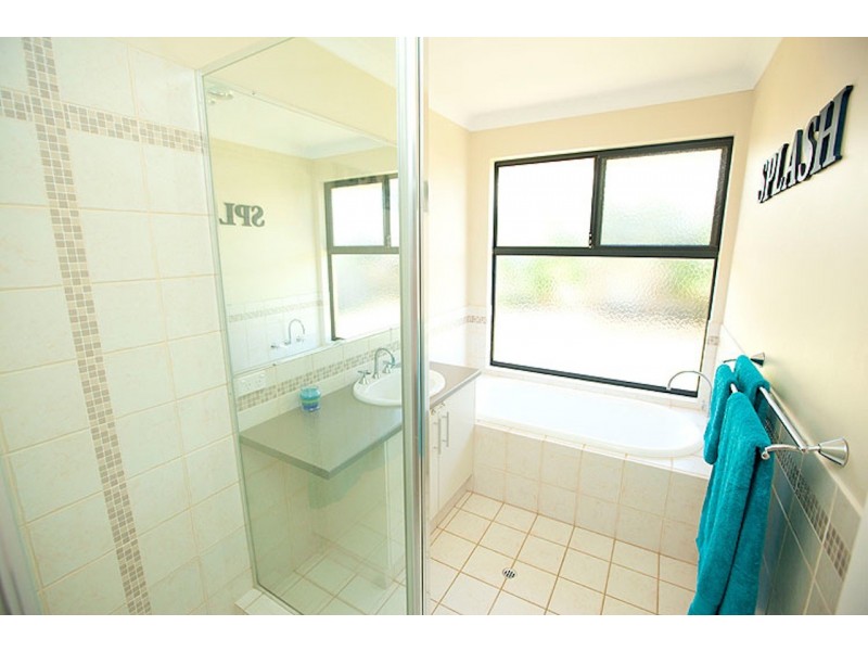 20 Dove Place, Wandina WA 6530