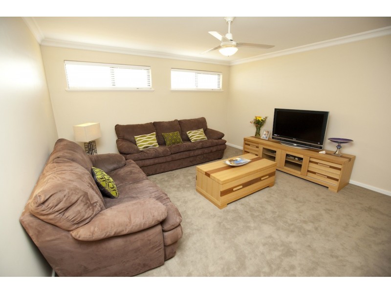 20 Dove Place, Wandina WA 6530