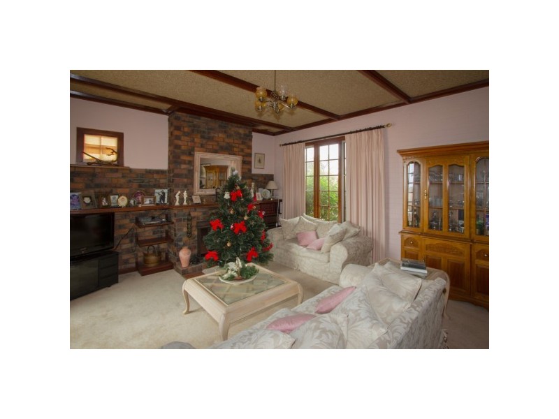 31 Maidstone Street, Mount Tarcoola WA 6530