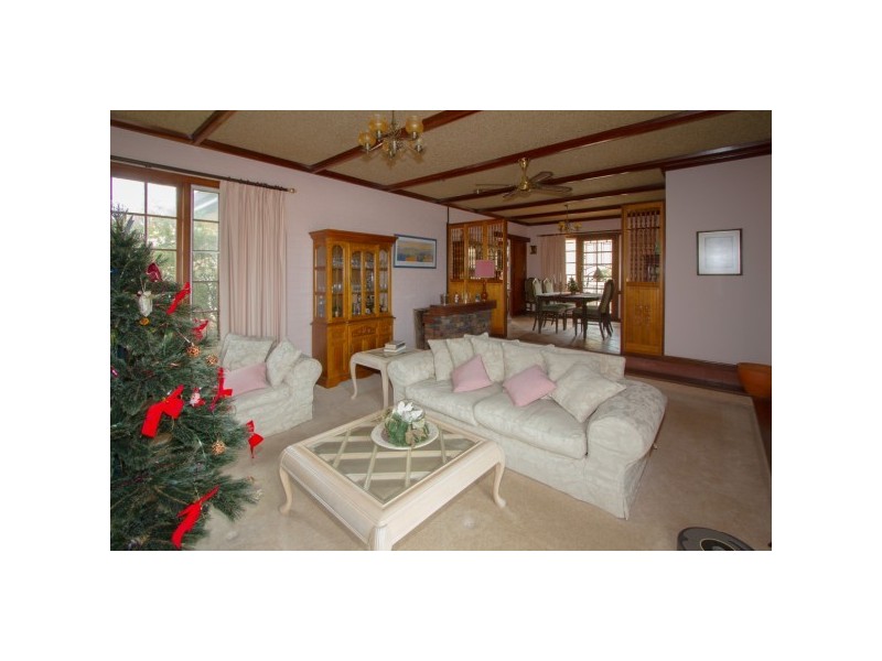 31 Maidstone Street, Mount Tarcoola WA 6530