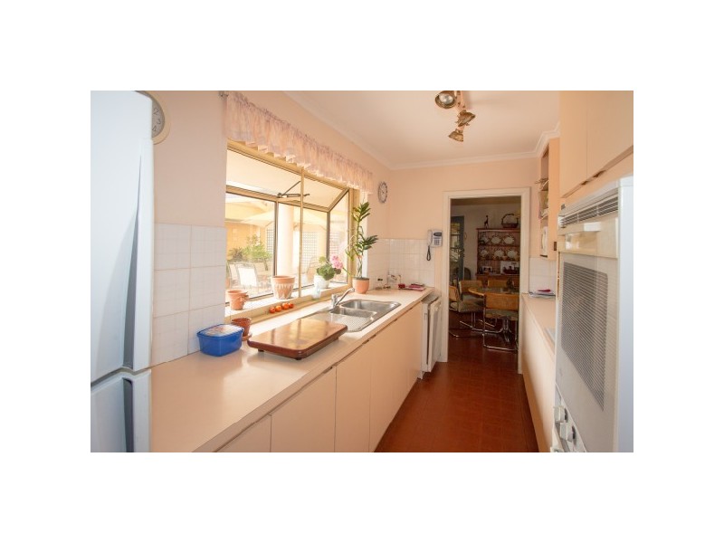 31 Maidstone Street, Mount Tarcoola WA 6530