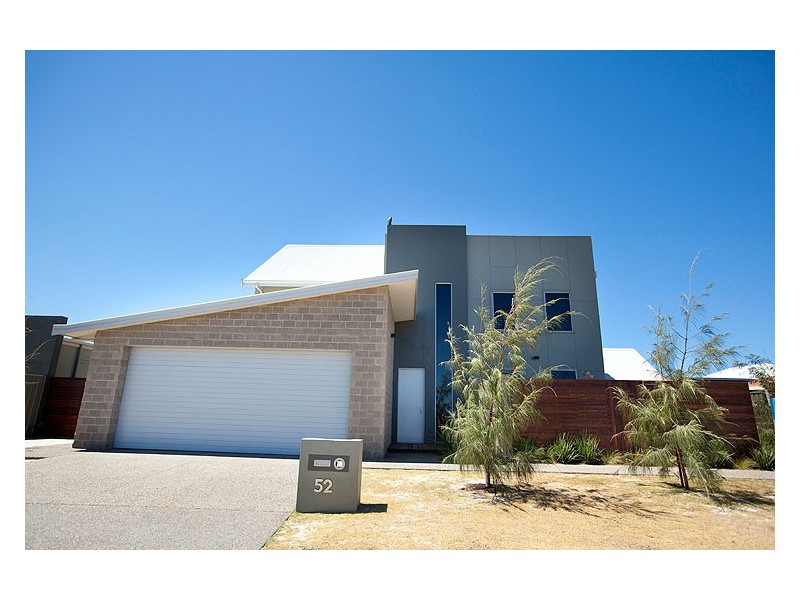 52 Columbus Boulevard, Wandina WA 6530