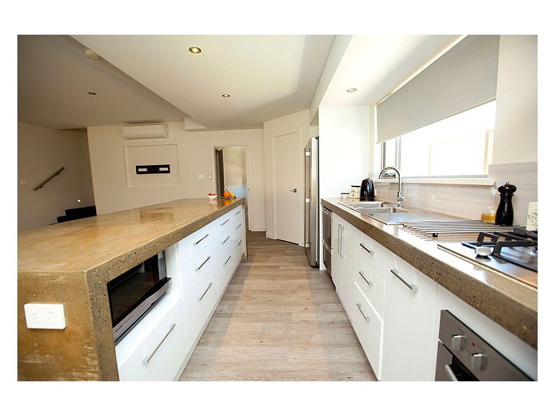 52 Columbus Boulevard, Wandina WA 6530