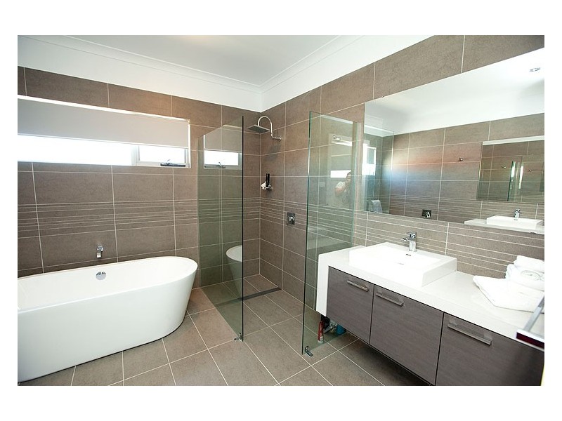 52 Columbus Boulevard, Wandina WA 6530