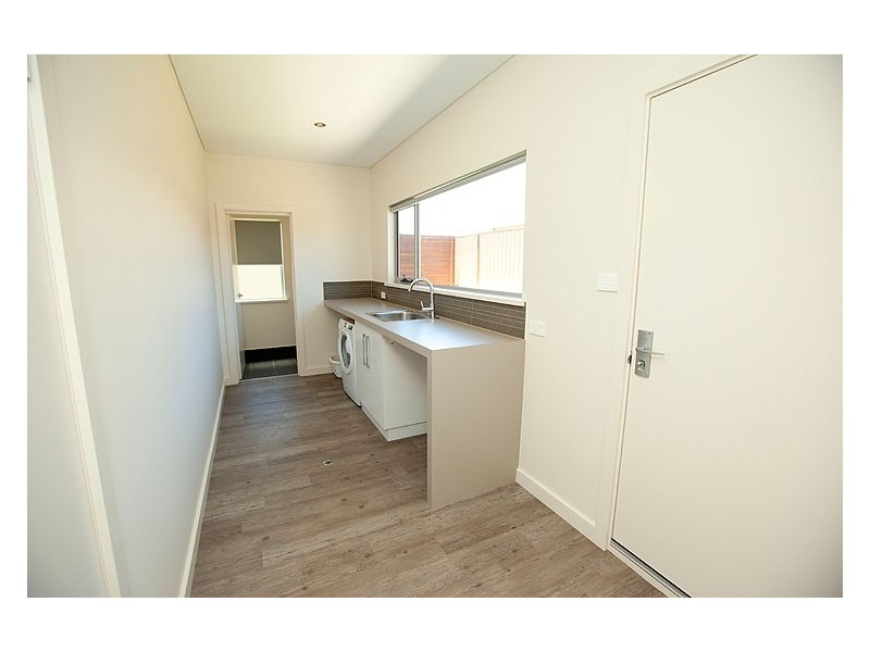 52 Columbus Boulevard, Wandina WA 6530