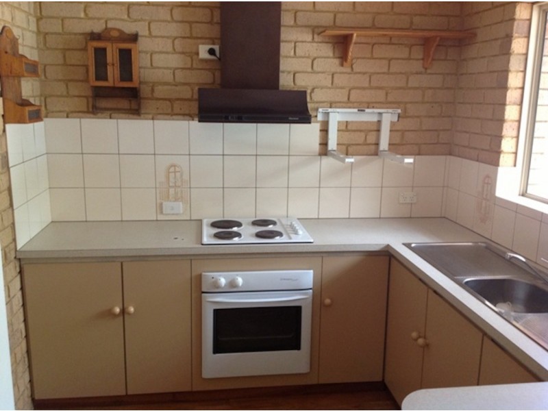 32 River Drive, Cape Burney WA 6532