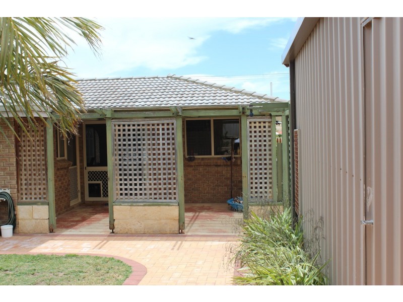 32 River Drive, Cape Burney WA 6532