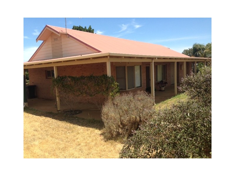 44 Sunnybanks Drive, Strathalbyn WA 6530