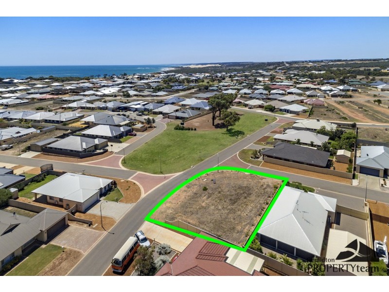 2 Spinnaker Way, Drummond Cove WA 6532