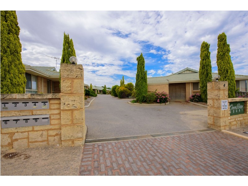 7/4 McDermott Avenue, Wandina WA 6530