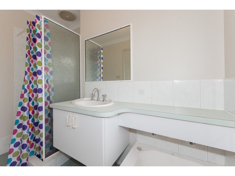 7/4 McDermott Avenue, Wandina WA 6530