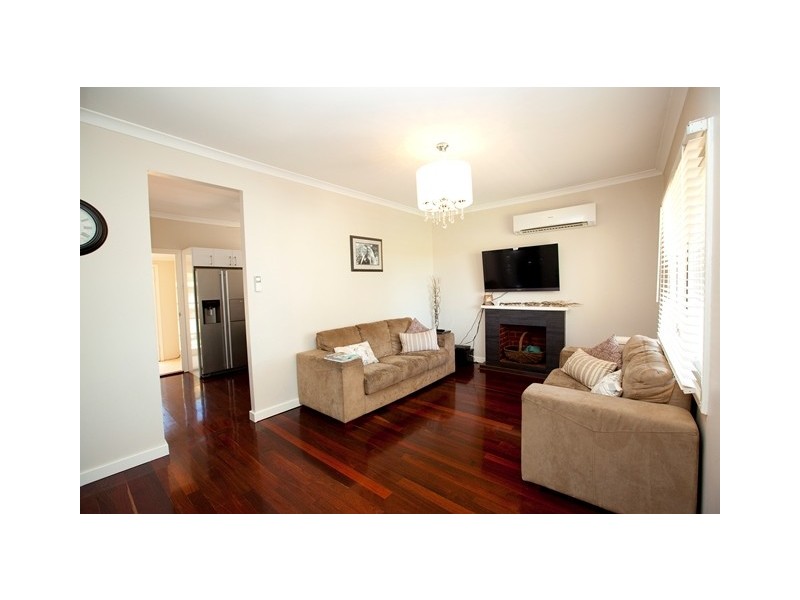 14 Crowther Street, Beachlands WA 6530