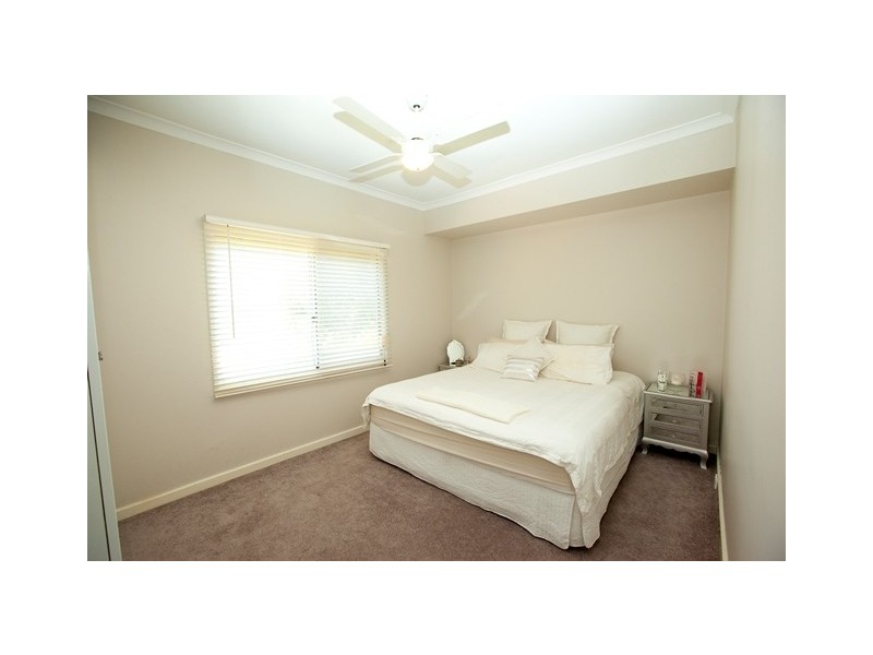 14 Crowther Street, Beachlands WA 6530