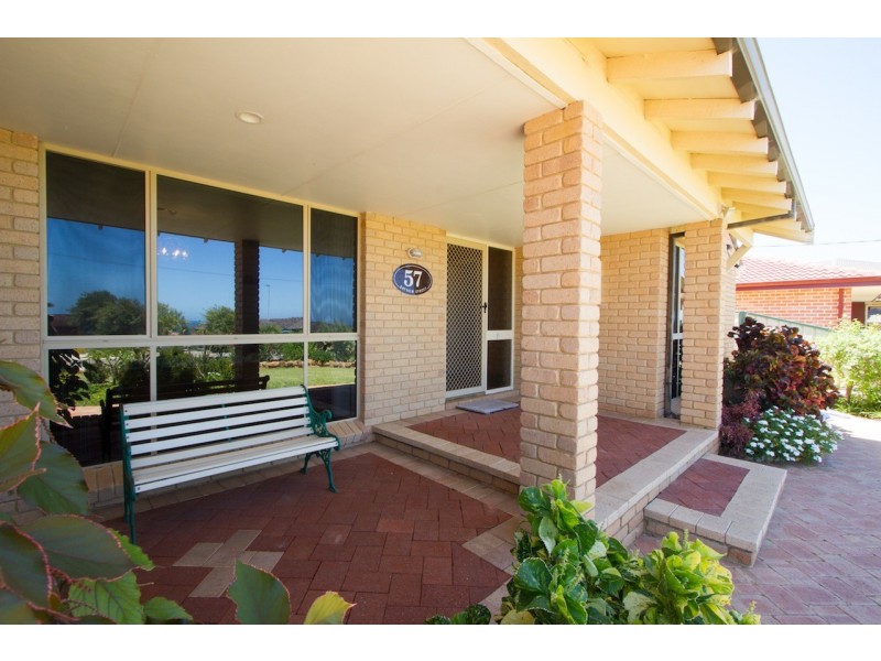 57 Bayview Street, Mount Tarcoola WA 6530