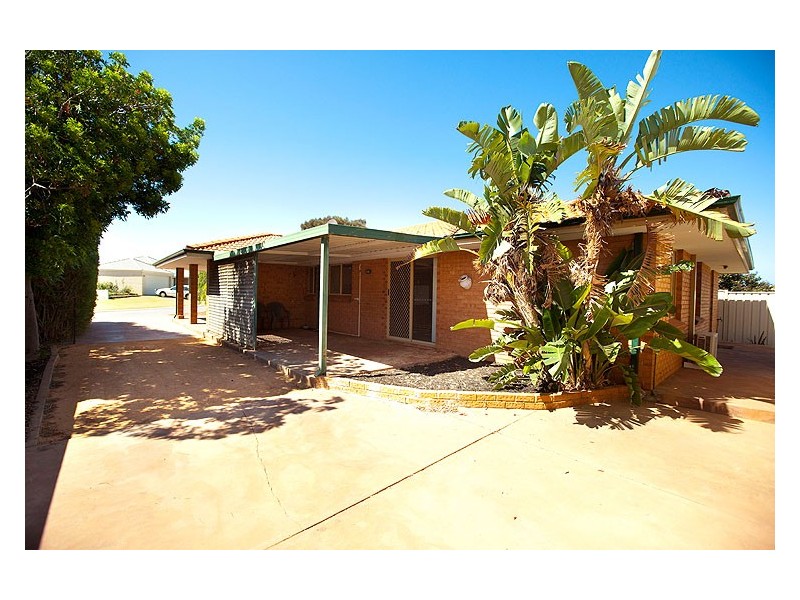 31 Ashton Close, Mount Tarcoola WA 6530