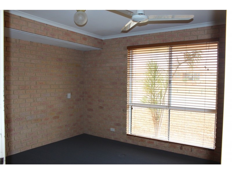 36 Pinyali Way, Waggrakine WA 6530