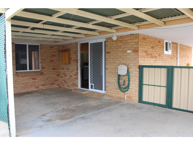 36 Pinyali Way, Waggrakine WA 6530