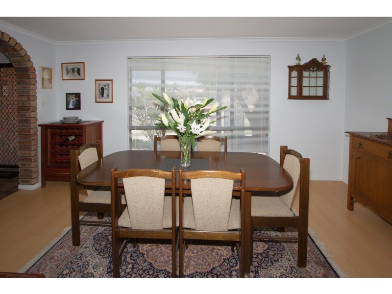 11 Olive Street, Tarcoola Beach WA 6530