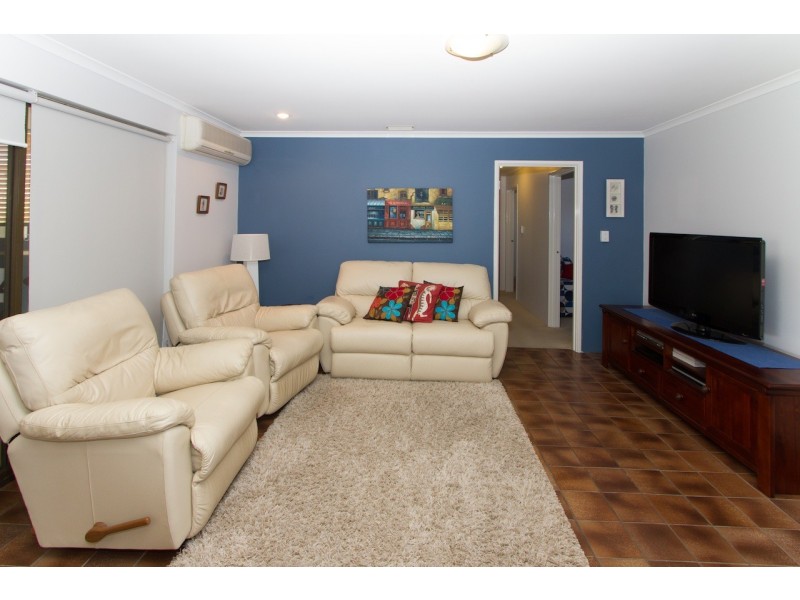 11 Olive Street, Tarcoola Beach WA 6530