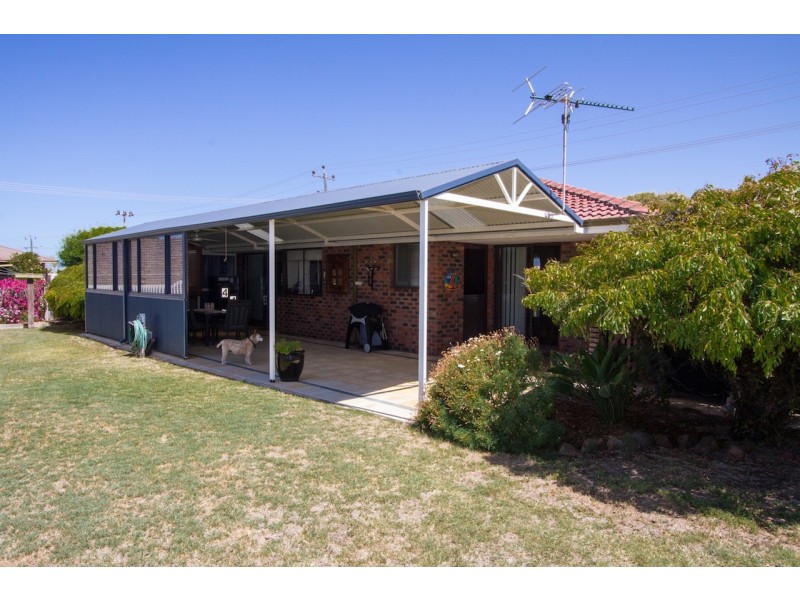 11 Olive Street, Tarcoola Beach WA 6530