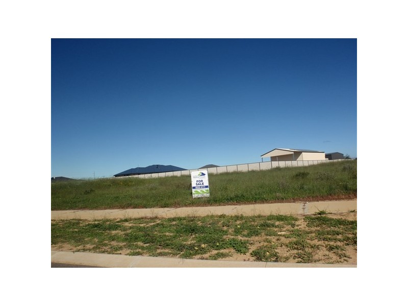 8 Myrtle Road, Strathalbyn WA 6530