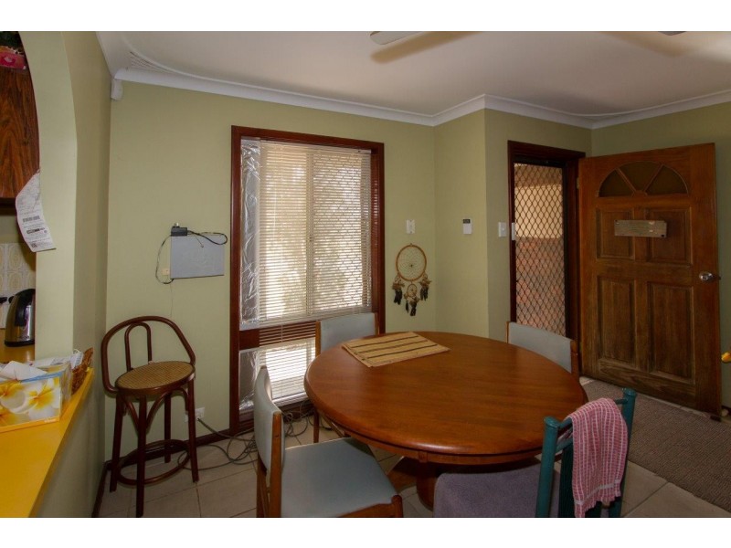 10 Kenny Crescent, Rangeway WA 6530