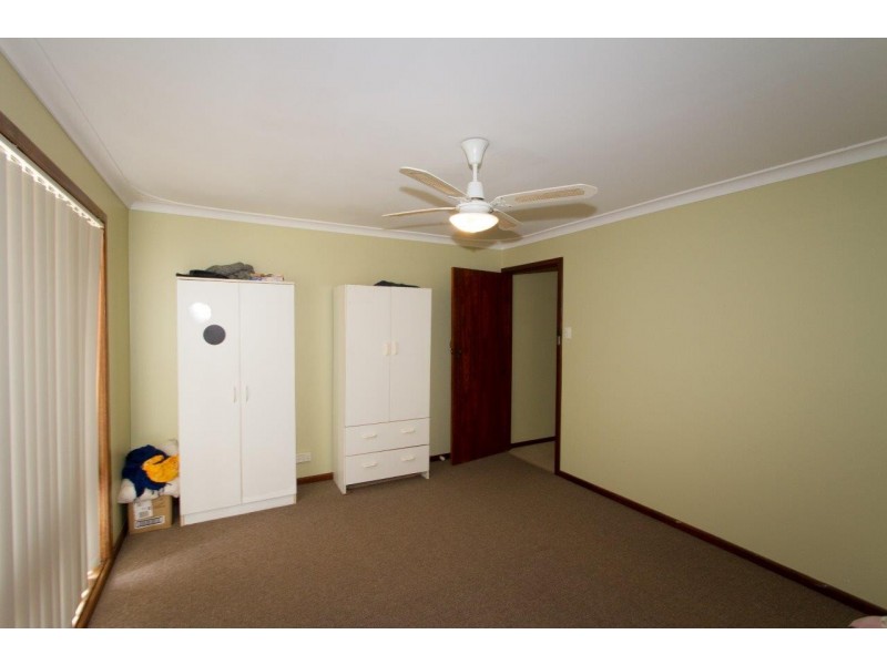 10 Kenny Crescent, Rangeway WA 6530