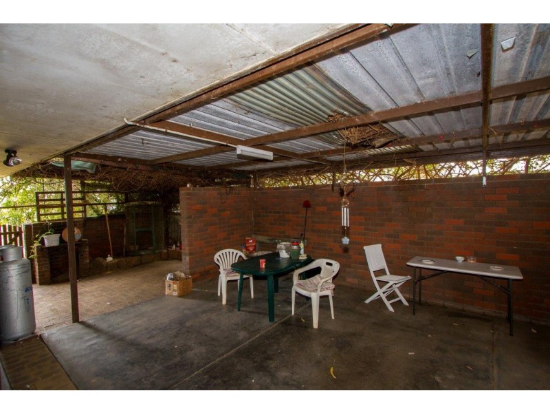 10 Kenny Crescent, Rangeway WA 6530