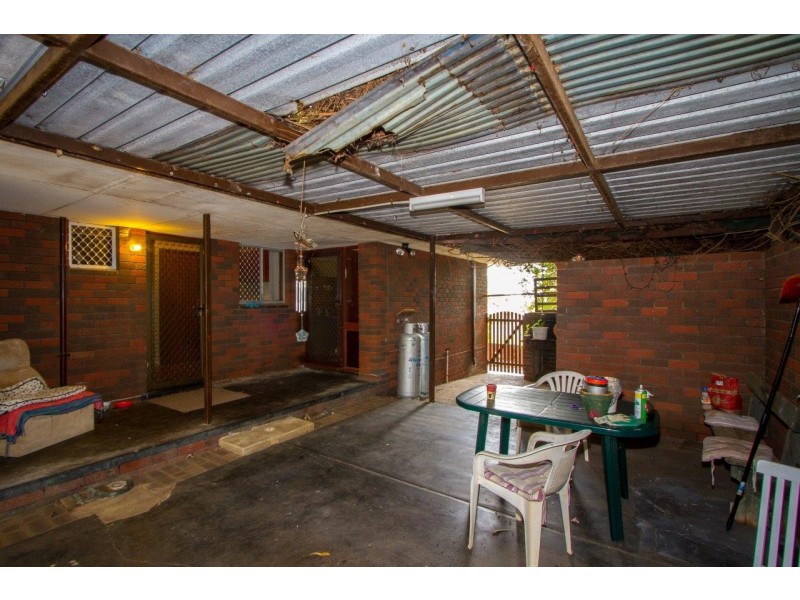 10 Kenny Crescent, Rangeway WA 6530