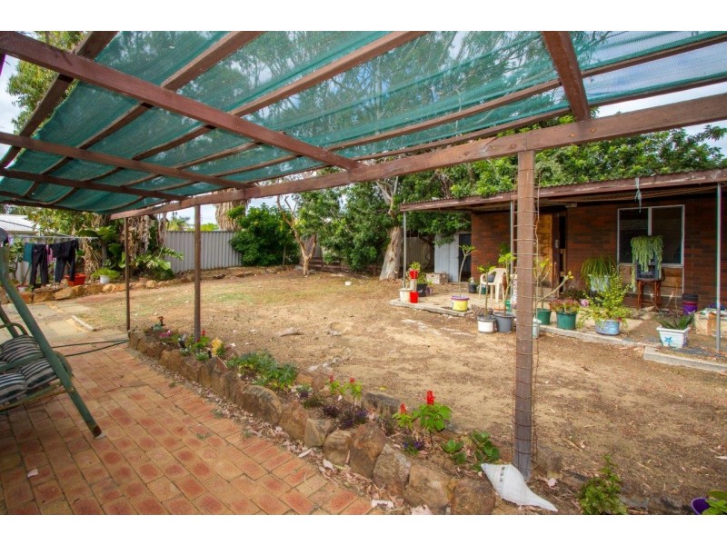 10 Kenny Crescent, Rangeway WA 6530