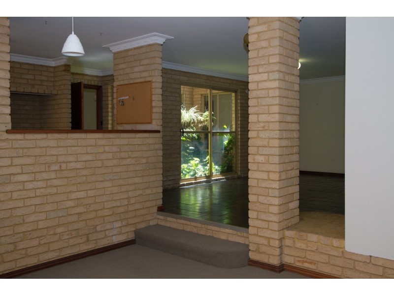 24 Glenview Street, Mount Tarcoola WA 6530