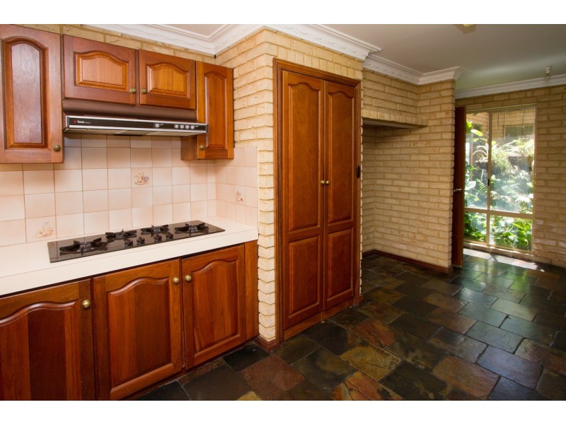 24 Glenview Street, Mount Tarcoola WA 6530