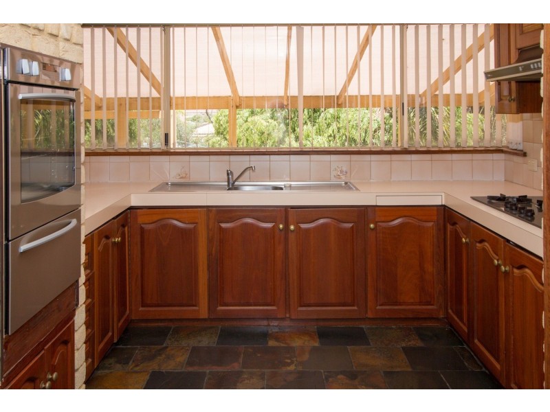 24 Glenview Street, Mount Tarcoola WA 6530