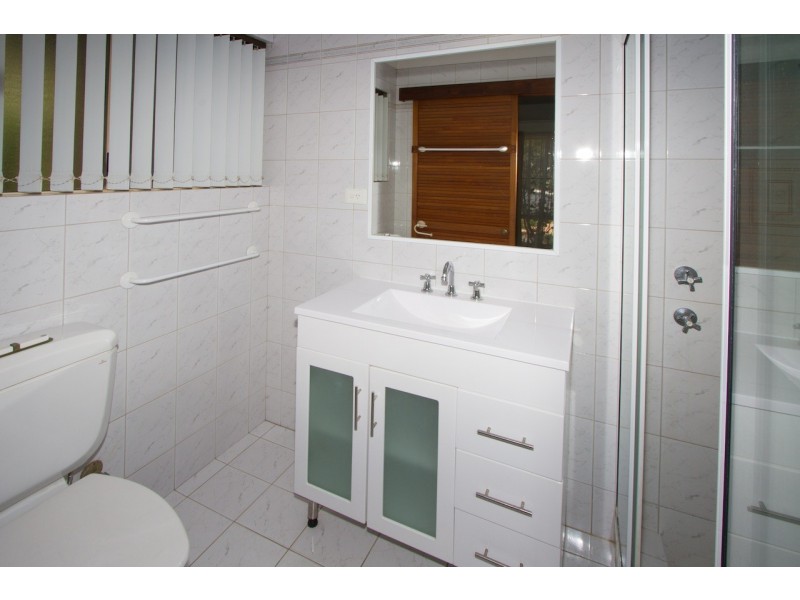 24 Glenview Street, Mount Tarcoola WA 6530