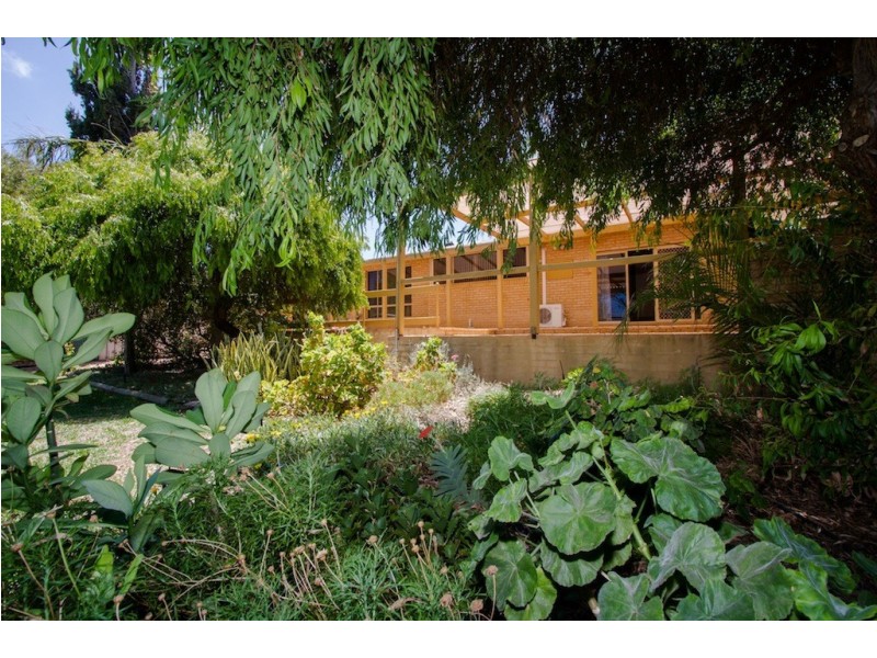 24 Glenview Street, Mount Tarcoola WA 6530