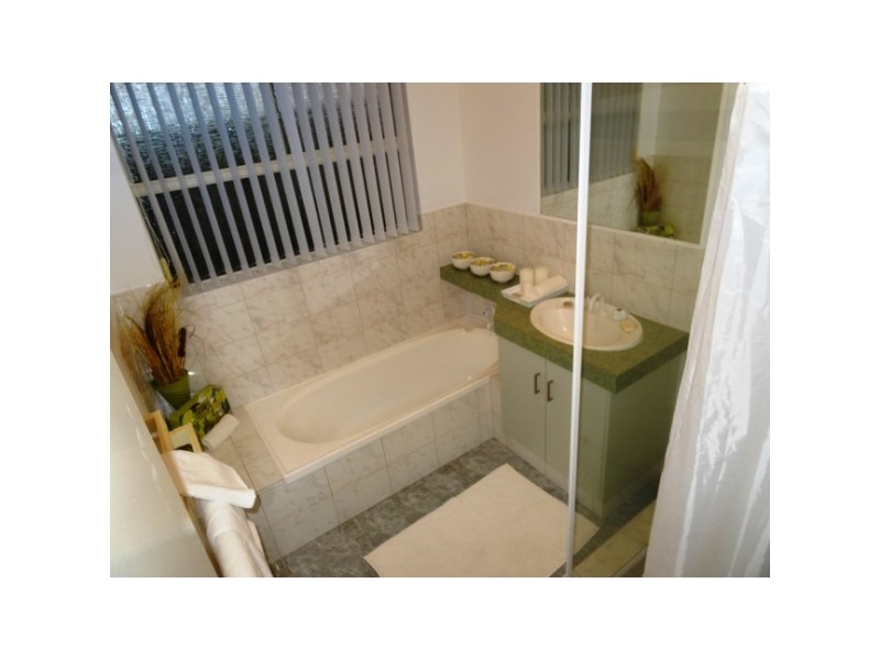 4 Mallee Court, Mount Tarcoola WA 6530