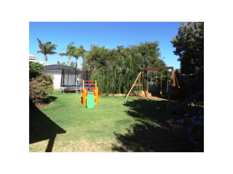 4 Mallee Court, Mount Tarcoola WA 6530