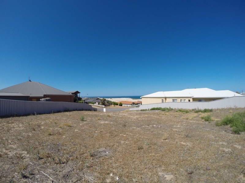 21 Pelican Rise, Wandina WA 6530