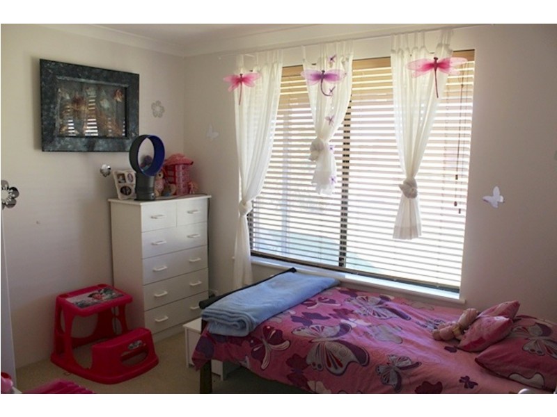 6 Clara Court, Wandina WA 6530