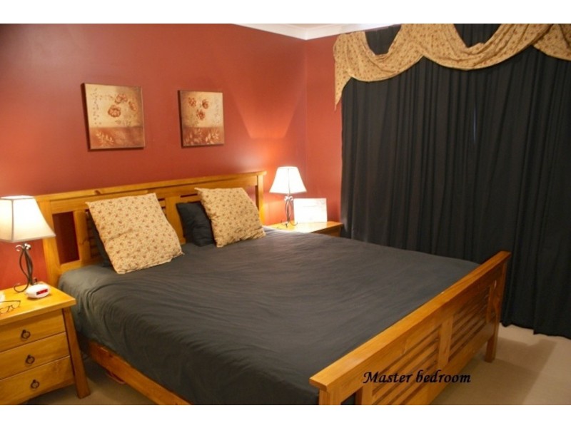 6 Angler Parade, Drummond Cove WA 6532