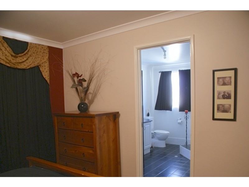 6 Angler Parade, Drummond Cove WA 6532