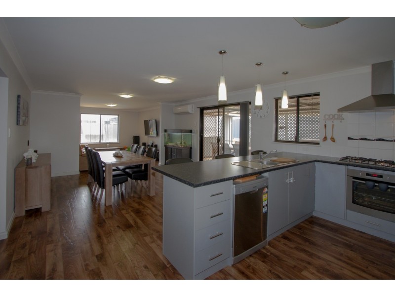 44 Ego Creek Loop, Waggrakine WA 6530