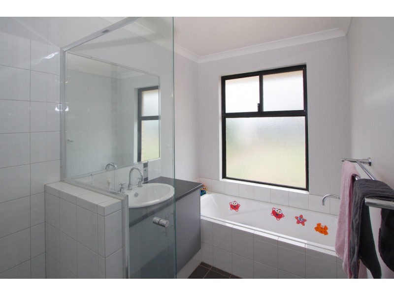 44 Ego Creek Loop, Waggrakine WA 6530